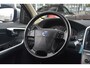 Volvo XC60 2.4D AWD Momentum | Navigatie | Leer | Cruise | Radio | Bluetooth | LED | NL Auto!! | 5 cilinder 4x4 Nederlandse auto 2.4 D onderhoudshistorie aanwezig riem vv bij 117960