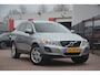 Volvo XC60 2.4D AWD Momentum | Navigatie | Leer | Cruise | Radio | Bluetooth | LED | NL Auto!! | 5 cilinder 4x4 Nederlandse auto 2.4 D onderhoudshistorie aanwezig riem vv bij 117960