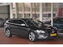 Volvo V60 2.4 D6 Twin Engine R-Design | Navigatie | Stoelverwarming | Xenon | PDC | NL auto!! |