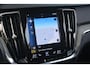 Volvo V60 2.0 T5 Inscription | Navigatie | Pilot assist | Camera | Harman-Kardon | Lane keeping | BLIS | NL auto!! | Nederlandse auto 156426 NAP dealeronderhouden laatste beurt bij 134299 km complete auto!!