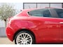 Alfa Romeo Giulietta 1.4 Turbo Turismo -170 PK - TREKHAAK - PANORAMADAK - PDC - XENON - CRUISE CONTROL - YOUNGTIMER!