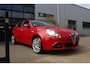 Alfa Romeo Giulietta 1.4 Turbo Turismo -170 PK - TREKHAAK - PANORAMADAK - PDC - XENON - CRUISE CONTROL - YOUNGTIMER!