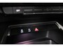 Audi A3 Limousine 35 TFSI S-Line Panoramadak, Rode Stiksels, Alcantara, LED, Virtual Cockpit, B&O
