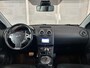 Nissan Qashqai 2.0 Business Edition + PANODAK + LEDER !!
