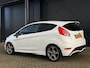 Ford Fiesta 1.6 ST2 182PK, Nieuwe Distributie, Stoelverwarm., Climate, Keyless, Voorruitverw., Nieuwe Distributie