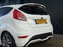 Ford Fiesta 1.6 ST2 182PK, Nieuwe Distributie, Stoelverwarm., Climate, Keyless, Voorruitverw., Nieuwe Distributie