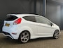 Ford Fiesta 1.6 ST2 182PK, Nieuwe Distributie, Stoelverwarm., Climate, Keyless, Voorruitverw., Nieuwe Distributie