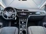 Volkswagen Touran 1.5 TSI Highline Business R, Camera, Stoelverw.,Trekhaak, 5Persoons