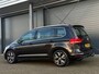 Volkswagen Touran 1.5 TSI Highline Business R, Camera, Stoelverw.,Trekhaak, 5Persoons