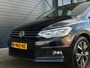 Volkswagen Touran 1.5 TSI Highline Business R, Camera, Stoelverw.,Trekhaak, 5Persoons