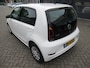 Volkswagen Up! 1.0 BMT move up! Airco / Bluetooth