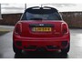 MINI Cooper S Mini 2.0 Chili Serious Business | Navi Prof | Camera | Leder | Stoelverwarming