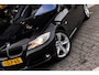BMW 3-Serie Touring 330i, 272 PK, Pano, Trekhaak, PDC, Cruise!