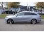 Kia Ceed Sw 1.0 T-GDi 120pk ExecutiveLine Panoramadak Apple Carplay