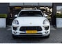 Porsche Macan 2.0, 252 PK, Pano, Sportstoelen, Luchtvering, Nieuwstaat!