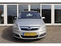 Opel Zafira 2.2 Temptation, 7 Persoons, Automaat, Cruise Control, Airco, Trekhaak, PDC V+A, Prijs Is Rijklaar Inclusief 6 Maanden Garantie