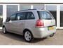 Opel Zafira 2.2 Temptation, 7 Persoons, Automaat, Cruise Control, Airco, Trekhaak, PDC V+A, Prijs Is Rijklaar Inclusief 6 Maanden Garantie