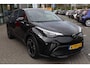 Toyota C-HR / C-HR+ 2.0 HYBRID GR-SPORT 1e EIGENAAR LED JBL NAVI P-SENSOREN BSM APPLE CARPLAY 19"LMV STOEL-/STUURVERW