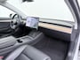 Tesla Model 3 Long Range AWD 75kWh FACELIFT Trekhaak Warmtepomp FSD-3 Hardware Stuur+Stoelverwarming AutoPilot Leder Panoramadak Adaptive-Cruise Camera's Elektr.-Stuur+Stoelen+Spiegels+Geheugen+Easy-Entry Park assistent Pdc WIFI Lane-Assist SOH 90% Lmv Navi LED DAB Voorverwarmen interieur Keyless One-Pedal-Drive 4WD Origineel Nederlandse Auto Fabrieksgarantie op Accu en Motor tot 27-09-2029/192.00km