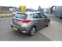 Toyota Auris 1.8 Hybrid Lease Pro