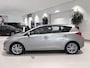 Toyota Auris 1.8 Hybrid Lease Pro Achteruitrijcamera | Bi-Xenon Koplampen | Bluetooth | Cruise Control | Electronic Climate Controle | Extra Getint Glas | Hill/Hold Functie | Keyless Entry | LED Dagrijverlichting | Lederen/Stof Bekleding | Lichtmetalen Velgen 17'' | multimedia-Voorbereiding | Navigatiesysteem Full Map | Parkeersensor Voor en Achter | Regensensor | Start/Stop Systeem | Voorstoelen Verwarmd