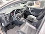 Toyota Auris 1.8 Hybrid Lease Pro Achteruitrijcamera | Bi-Xenon Koplampen | Bluetooth | Cruise Control | Electronic Climate Controle | Extra Getint Glas | Hill/Hold Functie | Keyless Entry | LED Dagrijverlichting | Lederen/Stof Bekleding | Lichtmetalen Velgen 17'' | multimedia-Voorbereiding | Navigatiesysteem Full Map | Parkeersensor Voor en Achter | Regensensor | Start/Stop Systeem | Voorstoelen Verwarmd