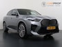 BMW IX2 xDrive30 67 kWh M-Sport | Trekhaak | 360 Camera | HUD | Harman Kardon | 100% SOH