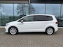 Volkswagen Touran 1.2 TSI Highline Edition R Line 7p - Navi - Trekhaak - LED