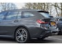 BMW 3-Serie Touring 330e High Executive | M-Sport | Shadow | Autopilot | Trekhaak | HUD | HK