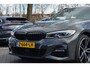 BMW 3-Serie Touring 330e High Executive | M-Sport | Shadow | Autopilot | Trekhaak | HUD | HK