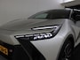 Toyota C-HR / C-HR+ 2.0 Plug-in Hybrid 220 GR SPORT Première Edition | Treeplanken | JBL | Panoramadak | head-Up Display | Elektrische Achterklep Toyota-paasweekend