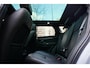 Land Rover Range Rover Evoque 2.0 D180 AWD HSE | NAP | Pano | Meridian | Sfeerverlichting | Adaptive + Lane | 20inch | Dealer onderhouden | Alcantara hemel | Volleder + memory + verwaming |