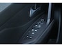 Peugeot 408 1.2 Hybrid 145PK ALLURE | ACHTERUITRIJ CAMERA | KEYLESS ENTRY/START | DRAADLOOS APPLE CARPLAY/ANDROID AUTO | DRAADLOOS TELEFOONLADEN | DAB+ RADIO | NAVIGATIE | ADAPTIVE CRUISE CONTROL | 19" LICHTMETALEN VELGEN | PARKEERSENSOREN ACHTER |