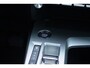 Peugeot 408 1.2 Hybrid 145PK ALLURE | ACHTERUITRIJ CAMERA | KEYLESS ENTRY/START | DRAADLOOS APPLE CARPLAY/ANDROID AUTO | DRAADLOOS TELEFOONLADEN | DAB+ RADIO | NAVIGATIE | ADAPTIVE CRUISE CONTROL | 19" LICHTMETALEN VELGEN | PARKEERSENSOREN ACHTER |