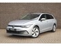 Volkswagen Golf Variant 1.0 TSI 110pk Life | Navigatie | Getint glas | Volautomatische Airconditioning