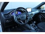 Ford Focus Wagon 1.0 EcoBoost Hybrid Active X Business | Achteruitrijcamera | Digitaal dashboard | Navigatie | Lichtmetalen-Velgen | DAB | Laneassist