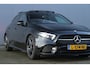 Mercedes-Benz A-klasse 180 Business Solution AMG | NAP! | Widescreen | Night Package | Panorama dak | Navigatie | Camera