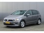 Volkswagen Golf Sportsvan 1.0 TSI 115pk DSG Automaat Connected Series | NAP | 1e Eigenaar | Navigatie | Camera | Trekhaak