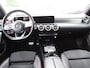 Mercedes-Benz CLA Shooting Brake 180 Business Solution AMG / AUTOMAAT / PDC 2x / NAV / SFEERVERLICHTING