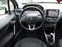 Peugeot 208 1.2 PureTech Signature / Navi / PDC / Carplay