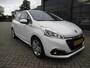 Peugeot 208 1.2 PureTech Signature / Navi / PDC / Carplay