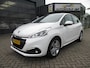 Peugeot 208 1.2 PureTech Signature / Navi / PDC / Carplay