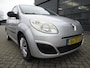 Renault Twingo 1.2-16V Authentique / Airco / Elek. ramen