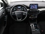 Ford Focus 1.0 EcoBoost Titanium | Stoelverwarming | Trekhaak | Adaptive cruise | Carplay | Keyless | Navigatie | Parkeerhulp | Stuurverwarming | Climate control | Getint glas