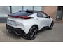 Toyota C-HR / C-HR+ 2.0 Hybrid 200 GR SPORT Première Edition Panoramadak, Afn Trekhaak, JBL, 19" Black, Parelmoer.