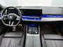 BMW i5 EDrive40 84 kWh M-sport(NL-auto, Harman/Kardon, SfeerV, Stoel V+ K, 360 Camera, Lane Assit, Active Cruise, Etc)