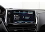 Peugeot 2008 1.2 PureTech Signature 111PK, RIJKLAAR!! NAVIGATIE | CRUISE CONTROLE | PARK.SENSOREN | AIRCO