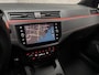 SEAT Ibiza 1.0 TSI FR Intense Sport (SCHUIFDAK, VIRTUAL COCKPIT, LEDER/ALCANTARA, APPLE CARPLAY, GROOT NAVI, CAMERA, SPORTSTOELEN, CRUISE, SFEERVERLICHTING, NIEUWSTAAT)