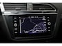 Volkswagen Tiguan 1.5 TSI R-Line Business | WINTER / TRAILER- PACK | PANORAMADAK | IQ LIGHT | DAB | APPLE | CAMERA | TREKHAAK | 19"