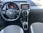 Toyota Aygo 1.0 VVT-i x-play | 5 deurs | Airconditioning | Parkeercamera | Bluetooth | Dealer onderhouden |